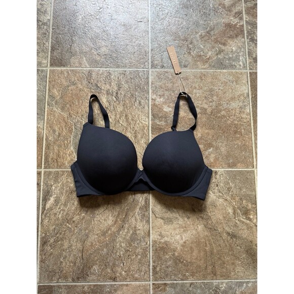 Skims Fits Everybody Push-up Bra Onyx Size 38DD - Picture 1 of 9